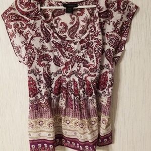 Womens short sleeve top